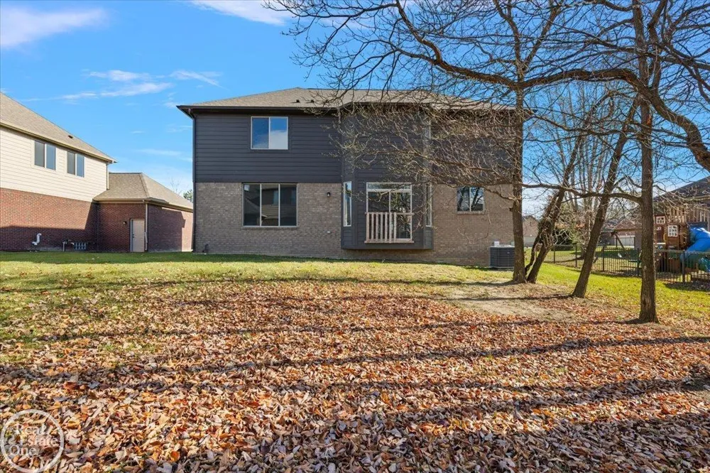 50529 Summit View Drive Macomb Township, MI 48042