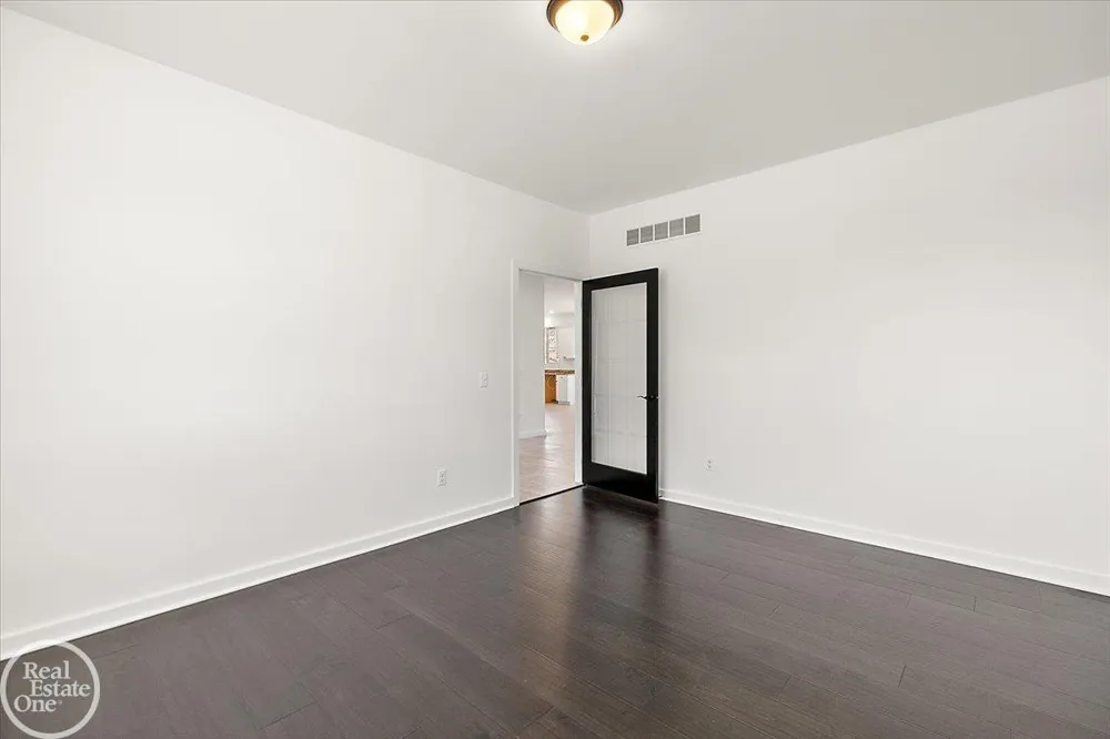 50529 Summit View Drive Macomb Township, MI 48042