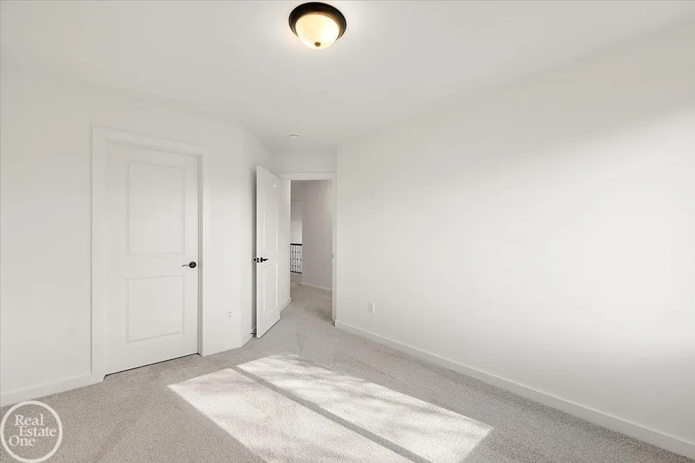50529 Summit View Drive Macomb Township, MI 48042