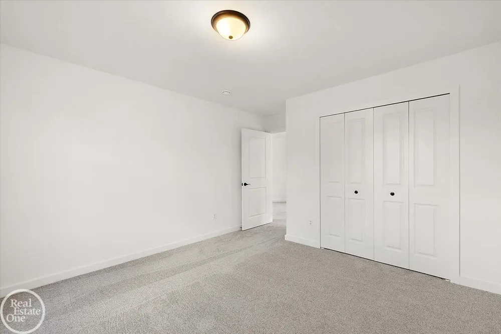 50529 Summit View Drive Macomb Township, MI 48042