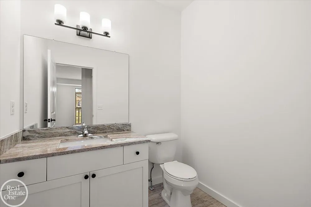 50529 Summit View Drive Macomb Township, MI 48042
