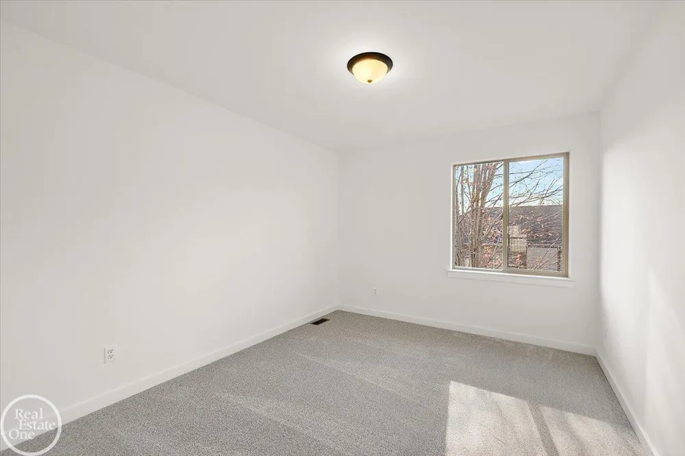 50529 Summit View Drive Macomb Township, MI 48042