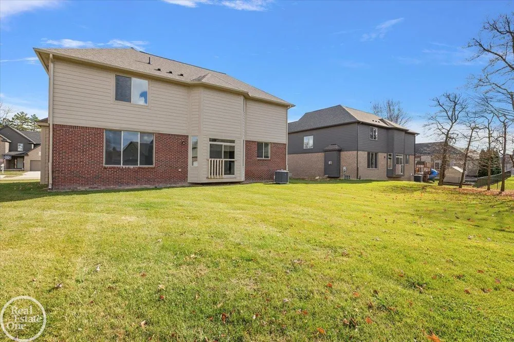 50567 Summit View Drive Macomb Township, MI 48042