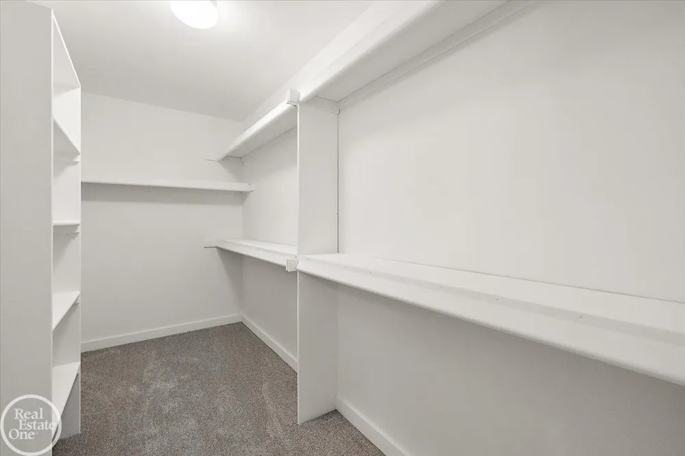 50567 Summit View Drive Macomb Township, MI 48042