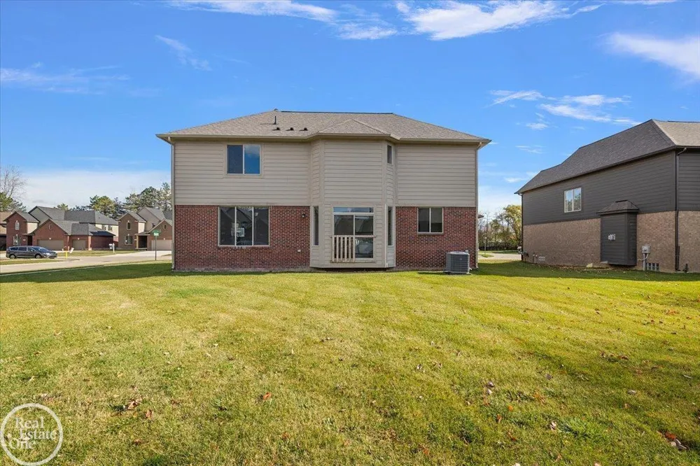 50567 Summit View Drive Macomb Township, MI 48042