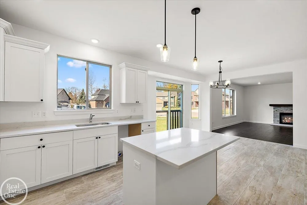 50567 Summit View Drive Macomb Township, MI 48042