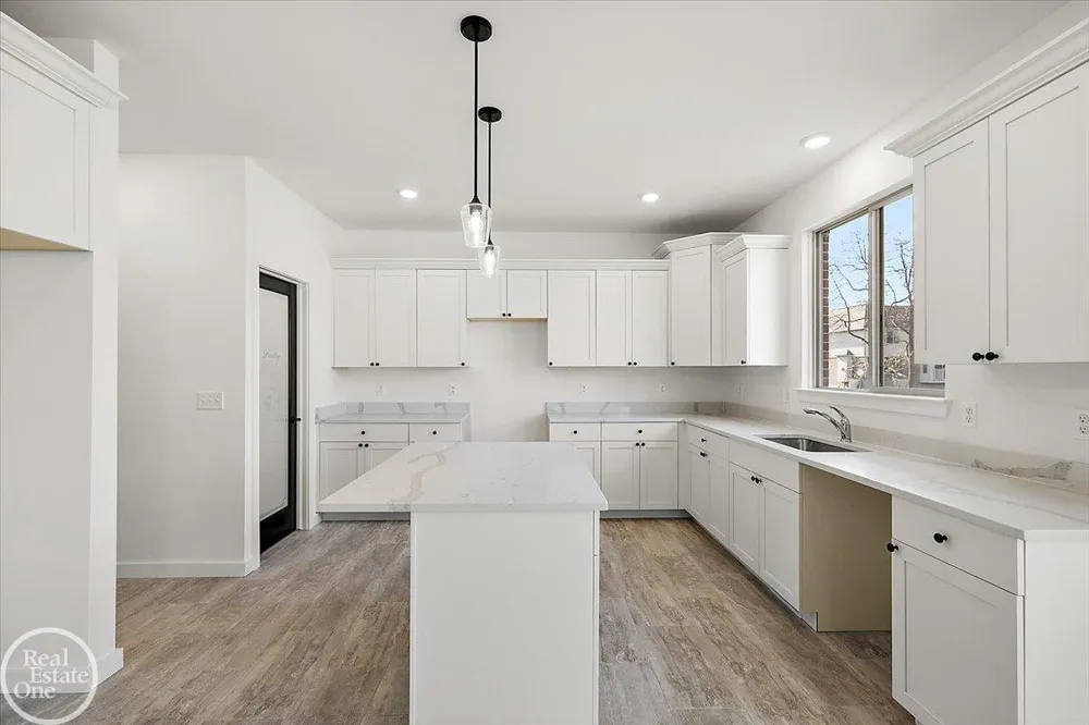 50567 Summit View Drive Macomb Township, MI 48042