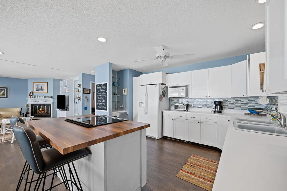 1140 Edgewater Terrace Casco Township, MI 49090