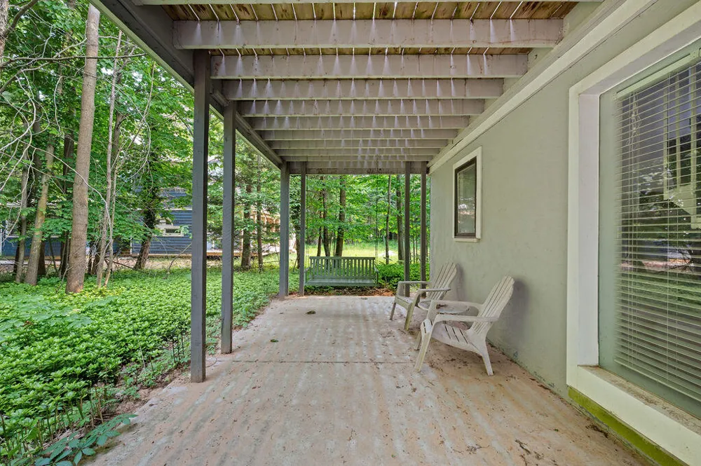 1140 Edgewater Terrace Casco Township, MI 49090