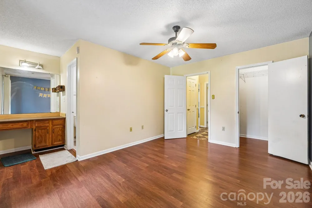 13942 Dannemara Drive Pineville, NC 28134