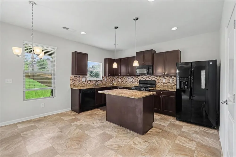4745 Brookwood Place Union City, GA 30349