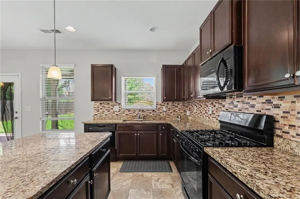 4745 Brookwood Place Union City, GA 30349