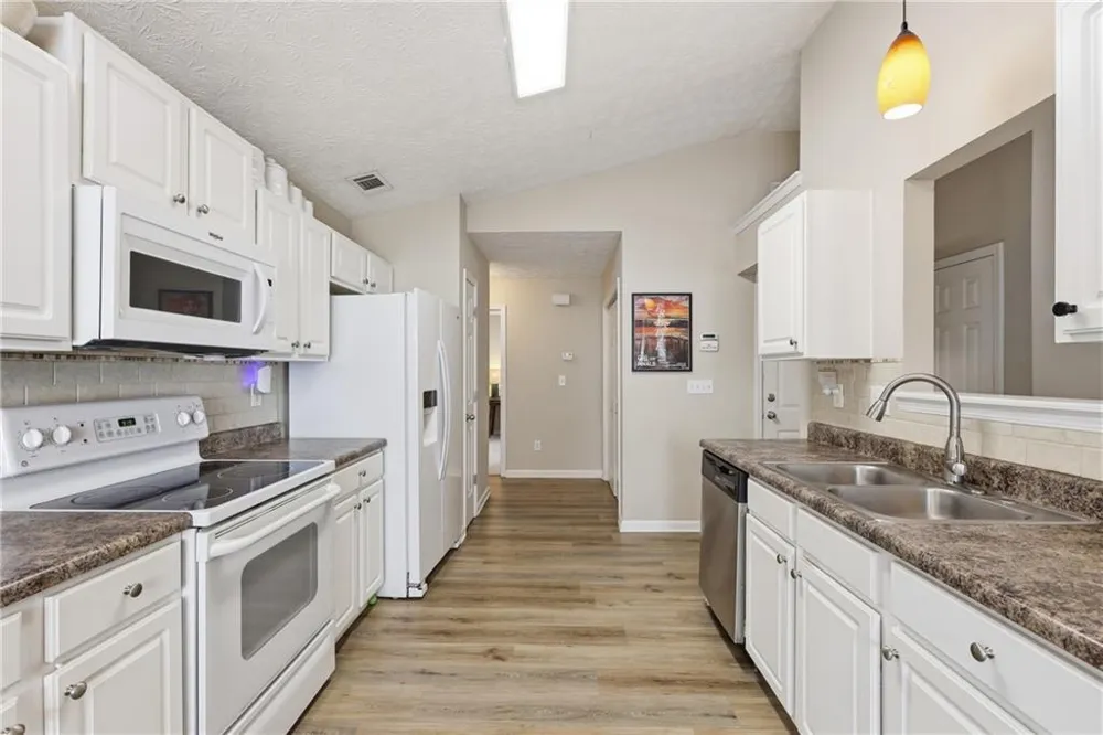 175 Summerbrook Road Braselton, GA 30517