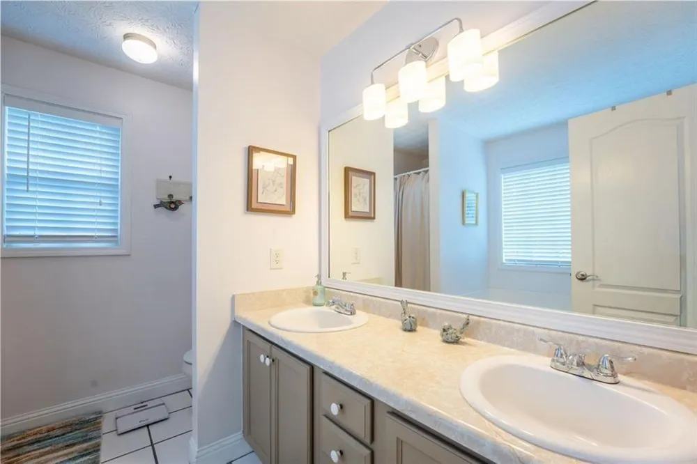 329 Tallassee Lane Statham, GA 30666