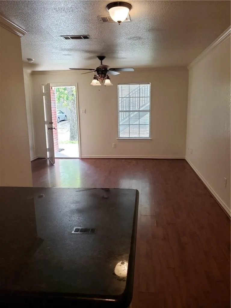 1618 Bois D Arc Street #101 Commerce, TX 75428