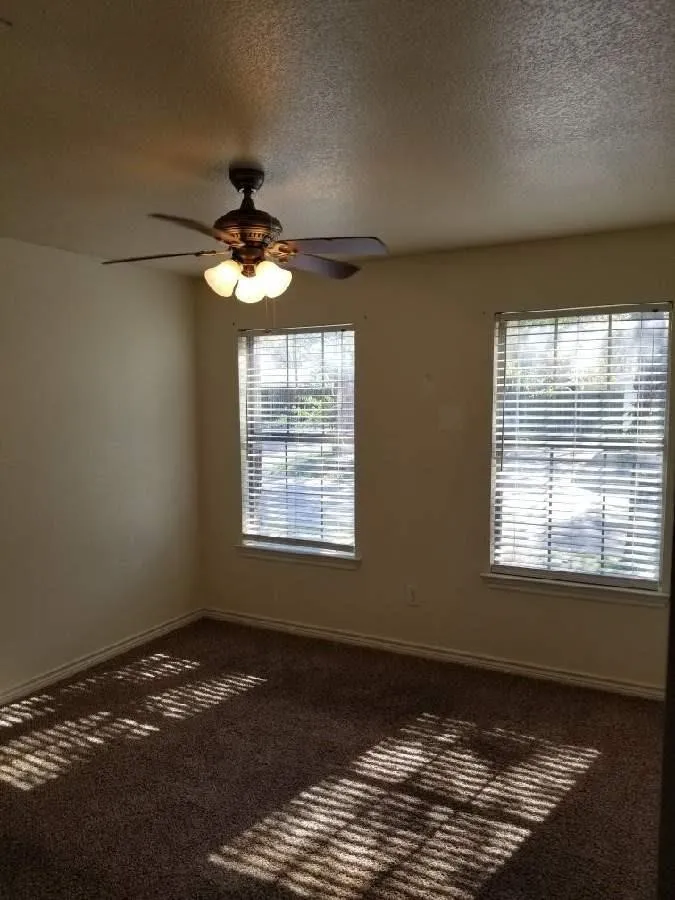 1618 Bois D Arc Street #101 Commerce, TX 75428