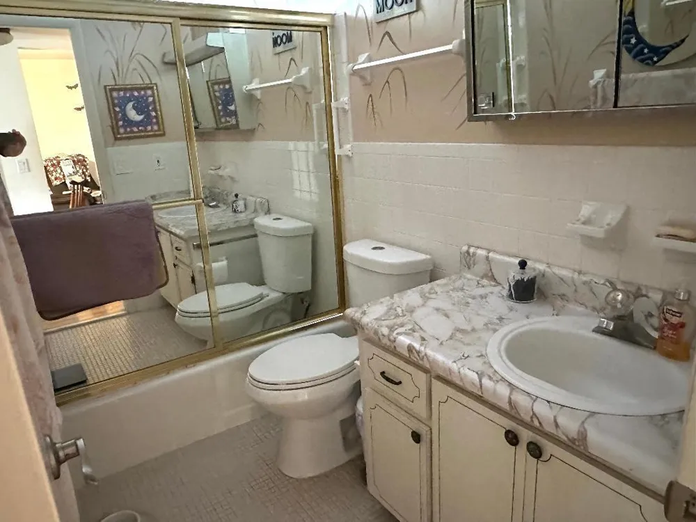 410 W Palm Street #B8 Lantana, FL 33462