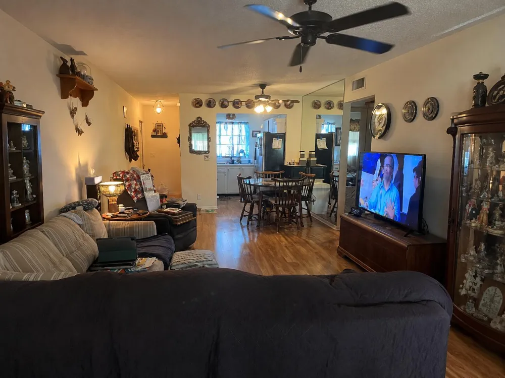 410 W Palm Street #B8 Lantana, FL 33462