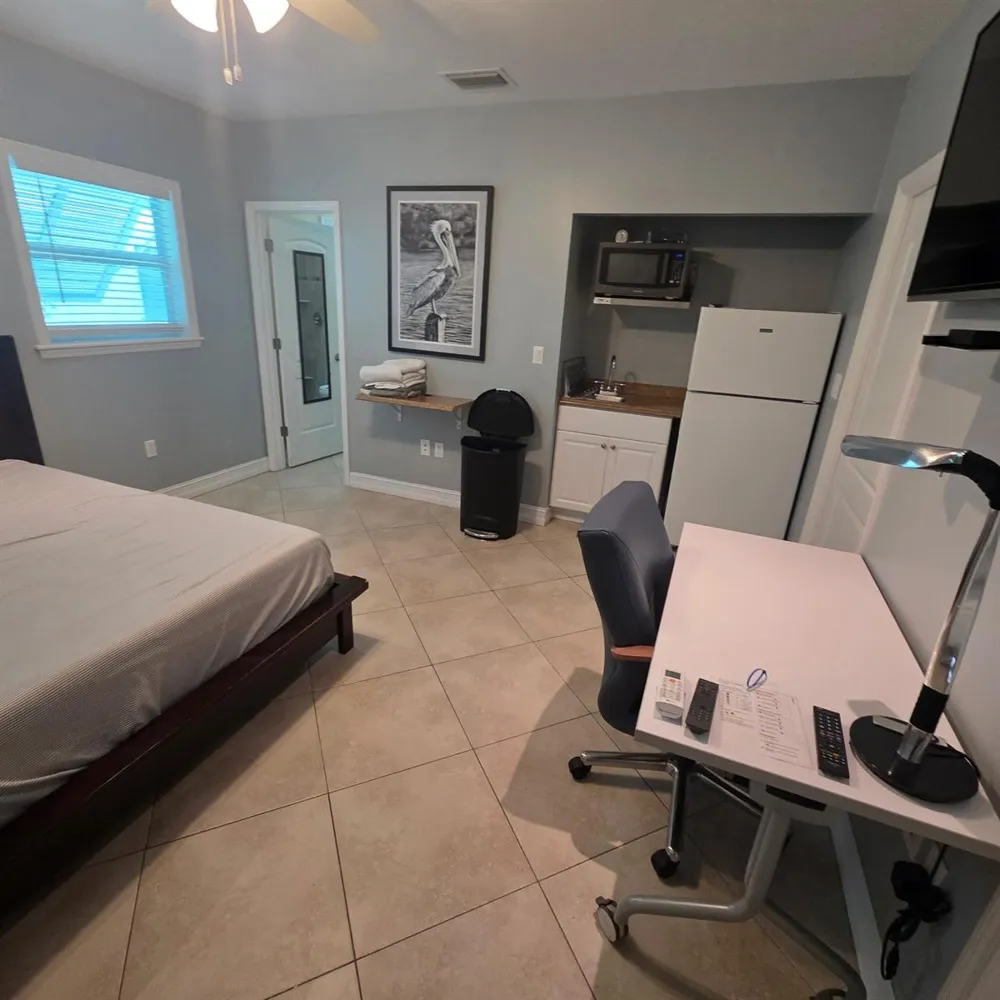 121 DOVE LAKE DRIVE Tavernier, FL 33070