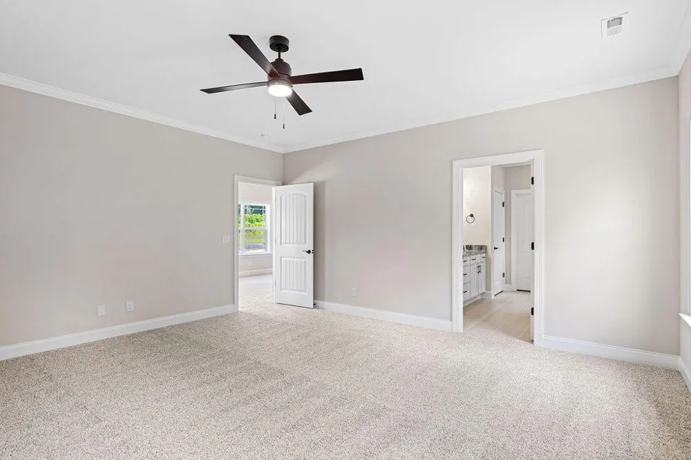 11665 Herons Haven Drive Soddy Daisy, TN 37379
