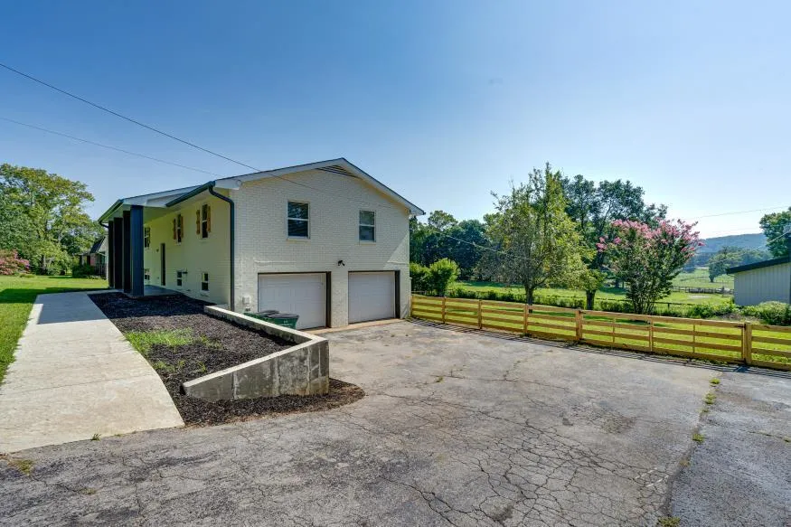 469 Post Oak Road Ringgold, GA 30736