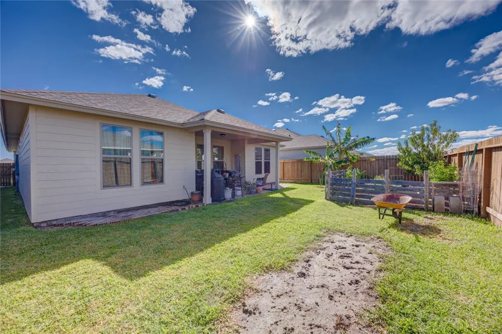 2673 Westeros Street Corpus Christi, TX 78415