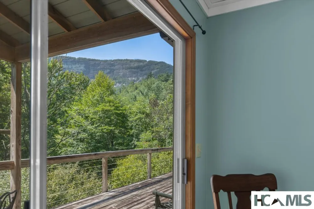 162 Twin Lakes Drive Highlands, NC 28741