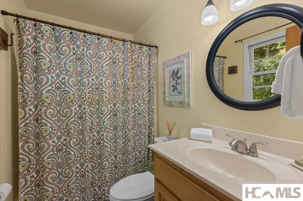 162 Twin Lakes Drive Highlands, NC 28741