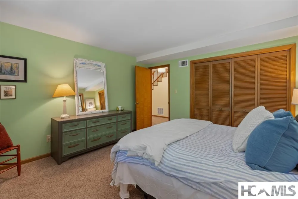 162 Twin Lakes Drive Highlands, NC 28741