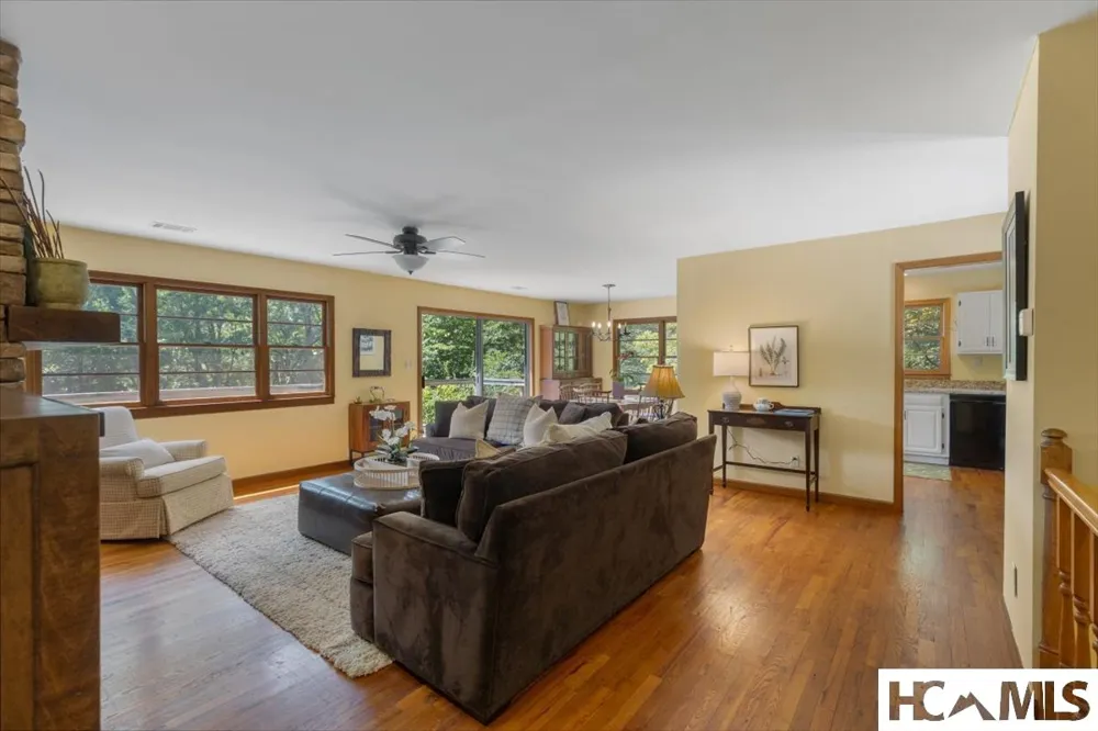 162 Twin Lakes Drive Highlands, NC 28741