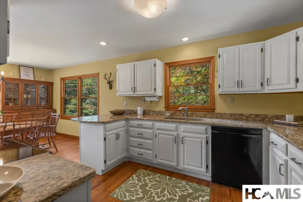 162 Twin Lakes Drive Highlands, NC 28741