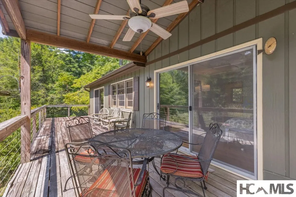 162 Twin Lakes Drive Highlands, NC 28741