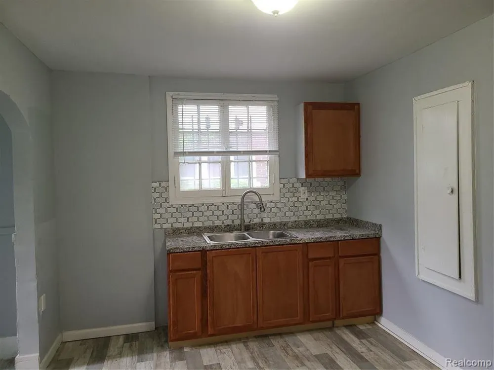 13247 Stoepel Street Detroit City, MI 48238