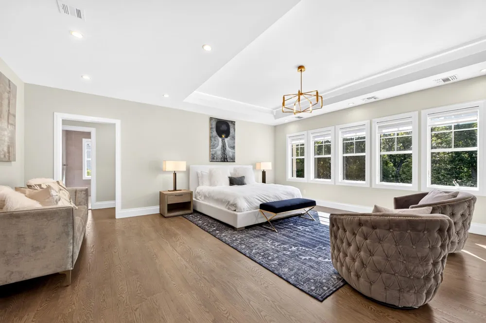 396 KNOLLWOOD DR Ridgewood, NJ 07450