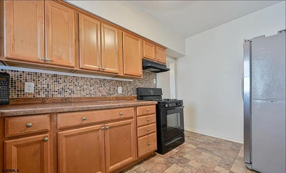 126 N Harvard Ave Ventnor Heights, NJ 08406