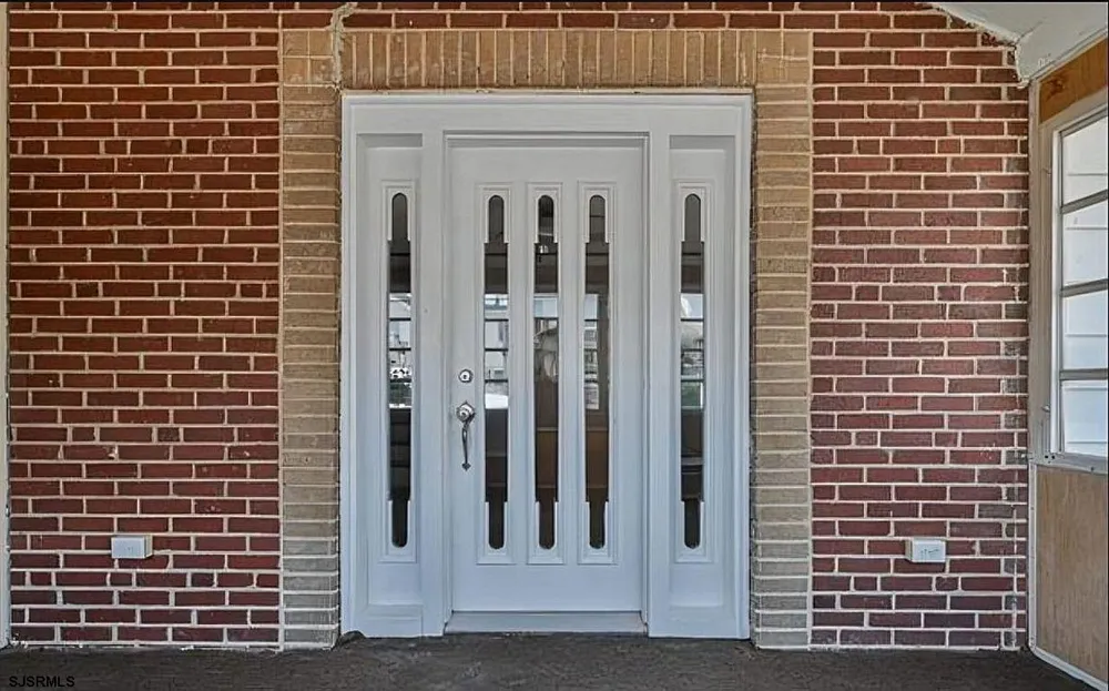 126 N Harvard Ave Ventnor Heights, NJ 08406