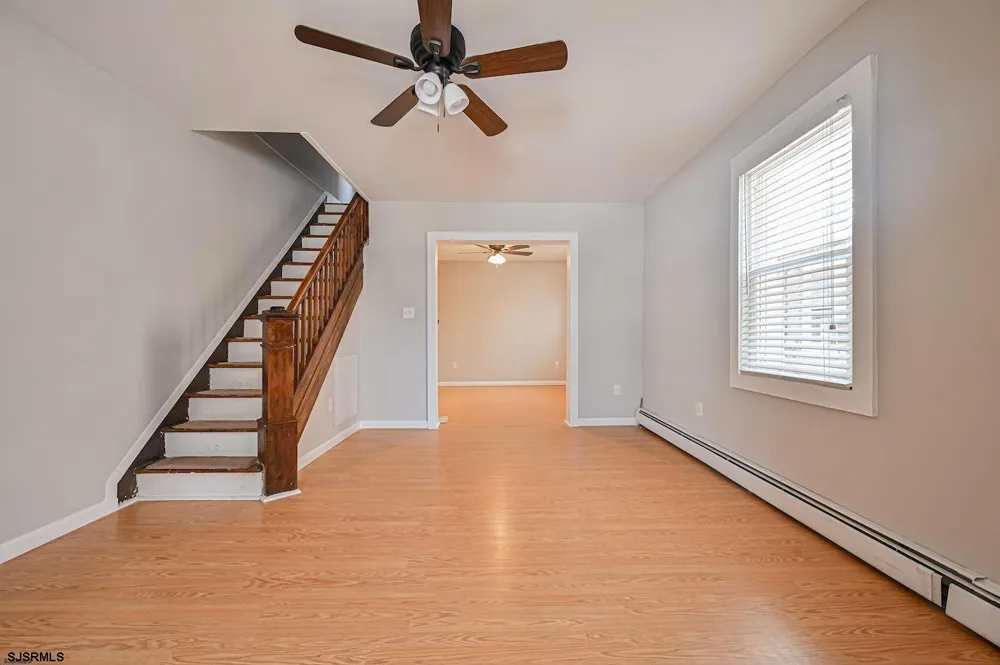 126 N Harvard Ave Ventnor Heights, NJ 08406