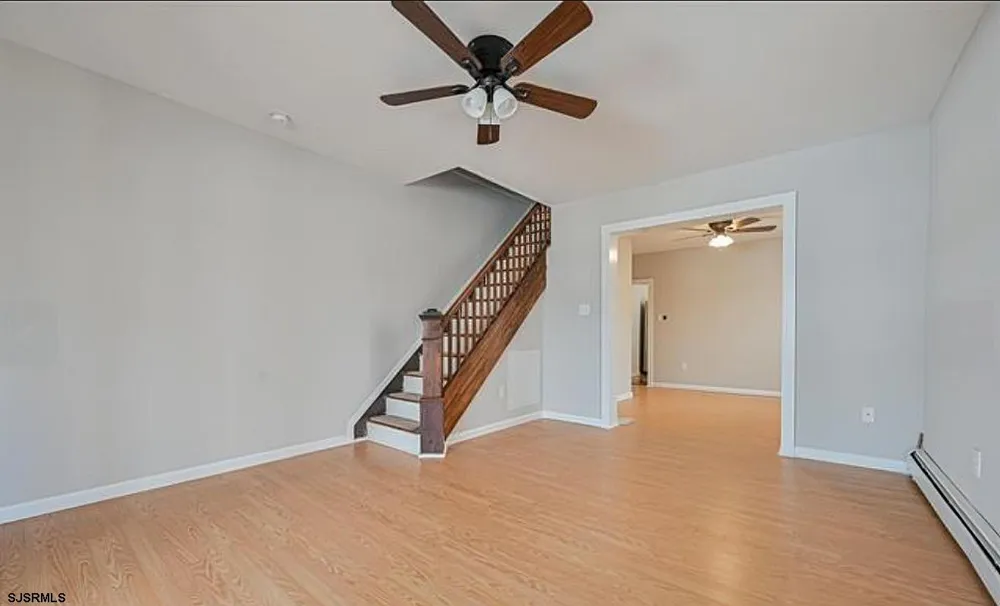 126 N Harvard Ave Ventnor Heights, NJ 08406