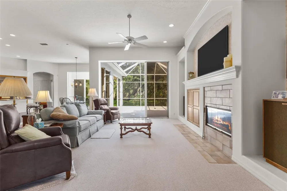 2686 DICK WILSON DRIVE Sarasota, FL 34240
