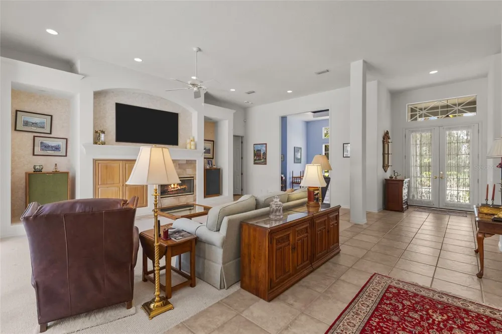 2686 DICK WILSON DRIVE Sarasota, FL 34240