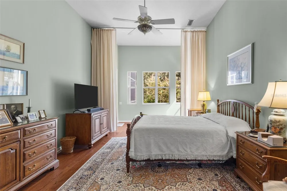 2686 DICK WILSON DRIVE Sarasota, FL 34240