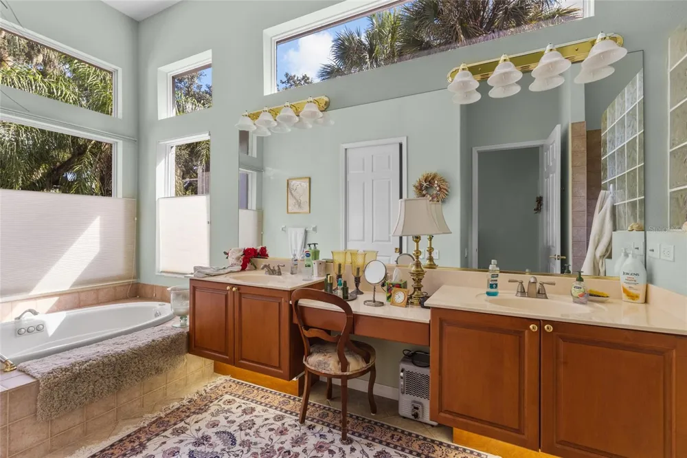 2686 DICK WILSON DRIVE Sarasota, FL 34240