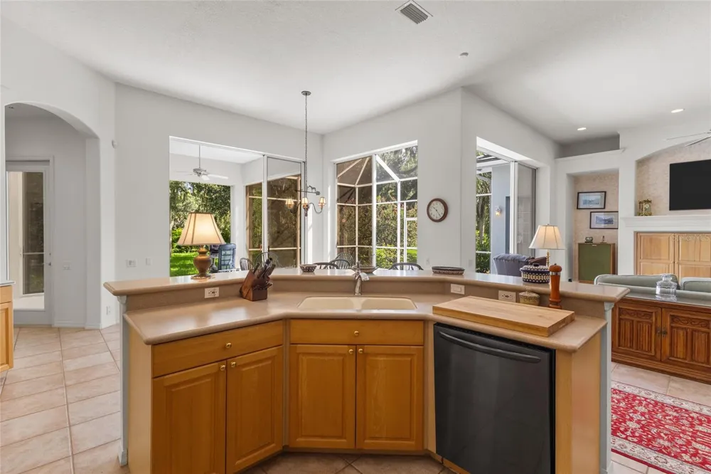 2686 DICK WILSON DRIVE Sarasota, FL 34240