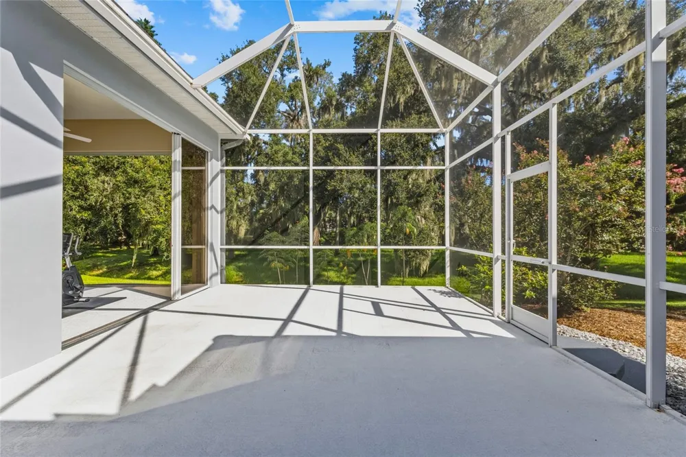 2686 DICK WILSON DRIVE Sarasota, FL 34240
