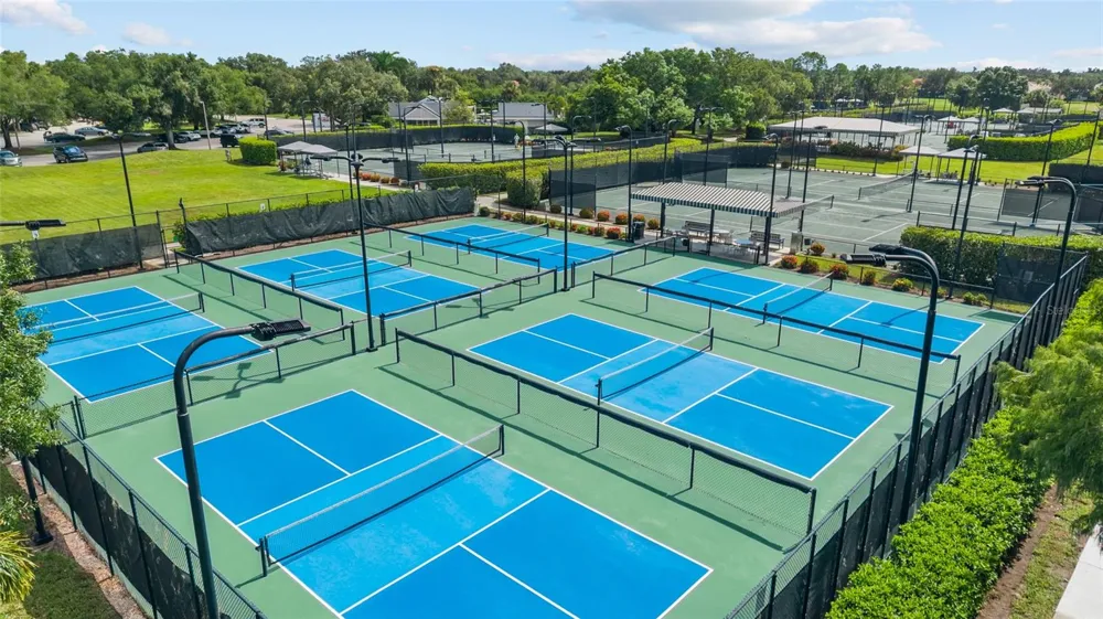 2686 DICK WILSON DRIVE Sarasota, FL 34240