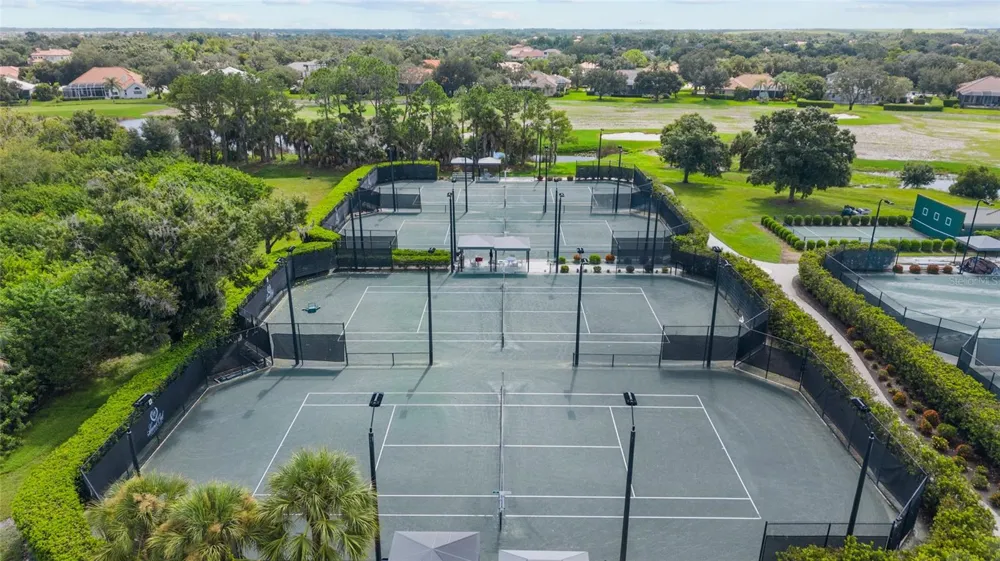 2686 DICK WILSON DRIVE Sarasota, FL 34240