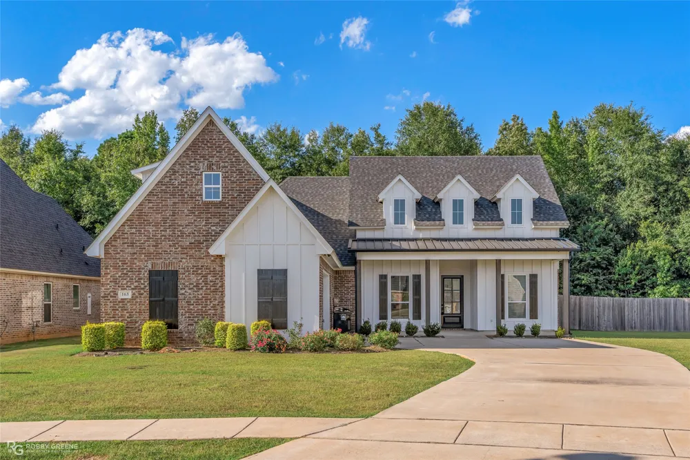 163 Sitka Loop Haughton, LA 71037