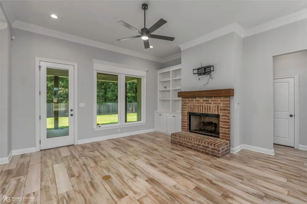 163 Sitka Loop Haughton, LA 71037