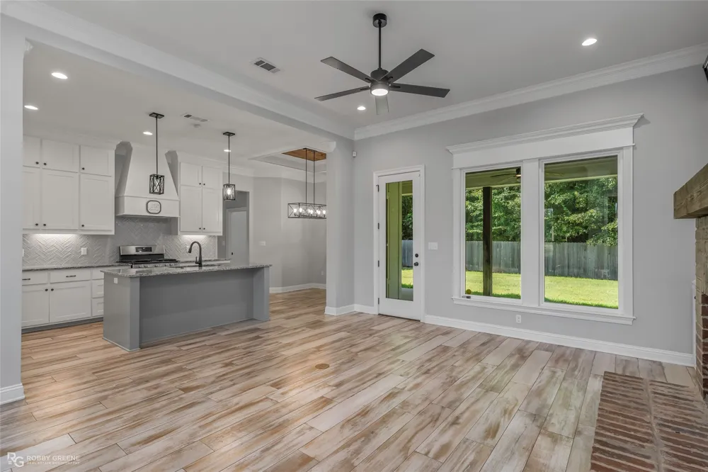 163 Sitka Loop Haughton, LA 71037