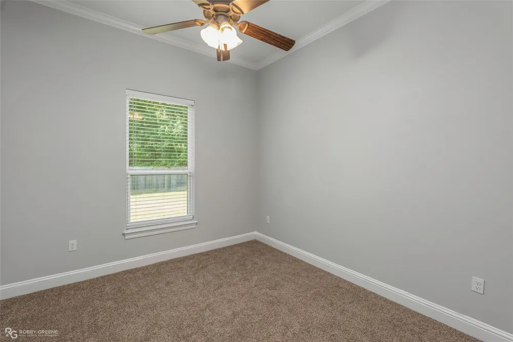 163 Sitka Loop Haughton, LA 71037
